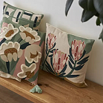 Подушка с цветочным принтом Blooming Elegance Lily варинант исполнения - 7 | Loft Concept в Рязани