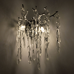 Бра цвета хром с ветвями и прозрачными стеклянными подвесками в виде вытянутых спиральных капель Droplet Chandelier варинант исполнения - 2 | Loft Concept в Рязани