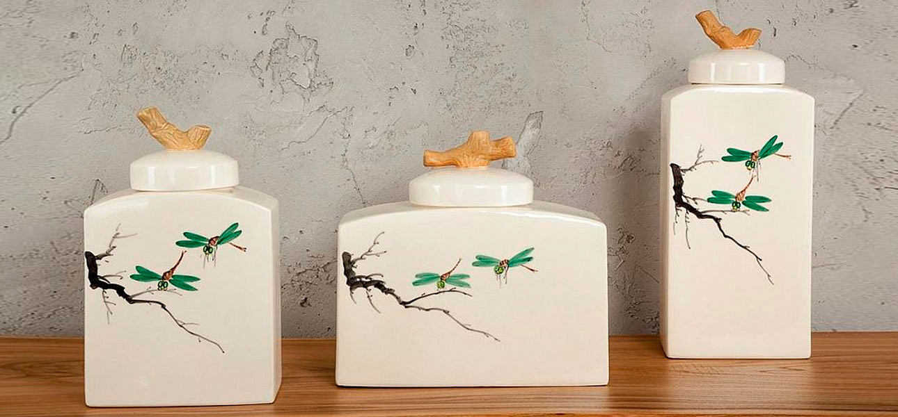 Ваза низкая с крышкой керамическая стрекоза Ornament Ваза низкая с крышкой керамическая стрекоза Ornament - Loft-Concept в Рязани