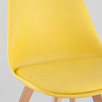 Стул с основой из пластика и мягким сиденьем Arvika Yellow варинант исполнения - 7 | Loft Concept в Рязани