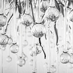 Люстра подвесная с прозрачными стеклянными подвесками в форме капель Диаметр 80 см Droplet Chandelier варинант исполнения - 9 | Loft Concept в Рязани