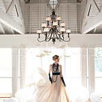 Люстра бронзового цвета с бежевыми абажурами из органзы в классическом стиле Hinkley варинант исполнения - 3 | Loft Concept в Рязани