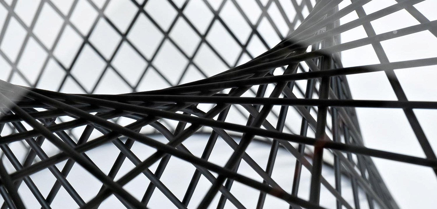 Обеденный стол Black Mesh Обеденный стол Black Mesh - Loft-Concept в Рязани