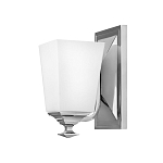 Бра с белым матовым плафоном на прямоугольном основании цвета хром Hinkley варинант исполнения - 1 | Loft Concept в Рязани