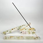 Подставка под благовония из эпоксидной смолы с цветами белая Epoxy Resin Flowers Incense Oval Stand White варинант исполнения - 4 | Loft Concept в Рязани