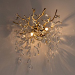 Бра золотого цвета с декоративными ветвями и прозрачными подвесками в форме листьев Droplet Chandelier варинант исполнения - 2 | Loft Concept в Рязани
