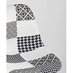 Пластиковый стул на ножках из массива бука Eames Черно-Белый Пэчворк варинант исполнения - 2 | Loft Concept в Рязани