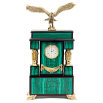 Часы настольные из натурального камня Малахит с декором в виде орла Eagle Stone Clock варинант исполнения - 1 | Loft Concept в Рязани