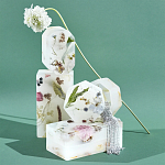 Шкатулка из эпоксидной смолы с цветами белая Epoxy Resin Rectangular Box White варинант исполнения - 4 | Loft Concept в Рязани