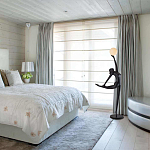 Торшер черная статуэтка Девушка Girl Carries Light Balls варинант исполнения - 3 | Loft Concept в Рязани