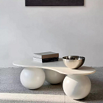 Дизайнерский журнальный стол с изогнутой столешницей на круглых ножках Rigilyr варинант исполнения - 1 | Loft Concept в Рязани