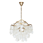 Люстра подвесная с белыми перламутровыми подвесками и изогнутыми золотистыми элементами Диаметр 50 см SHELL Chandelier варинант исполнения - 1 | Loft Concept в Рязани