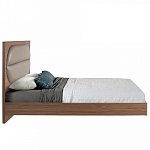 Кровать двуспальная с высоким изголовьем из дерева и подушек из экокожи Modern Look варинант исполнения - 2 | Loft Concept в Рязани