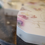 Шкатулка из эпоксидной смолы с цветами белая Epoxy Resin Square Box White варинант исполнения - 6 | Loft Concept в Рязани