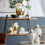 Ваза белая с крышкой и золотистыми фрагментами Chinoiserie Ceramics варинант исполнения - 3 | Loft Concept в Рязани