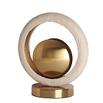 Настольная лампа с бежевым текстурным кольцом и латунным шаром в центре Tactile   варинант исполнения - 1 | Loft Concept в Рязани