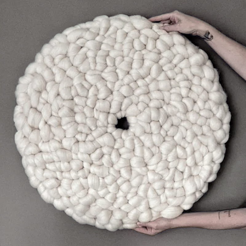 Панно на стену из шерсти мериноса Белый Круг  Бежевый в Рязани | Loft Concept 