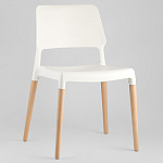 Пластиковый стул на ножках из массива бука Ferret White варинант исполнения - 2 | Loft Concept в Рязани