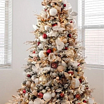 Заснеженная Новогодняя Ель с золотыми листьями и цветами в комплекте варинант исполнения - 1 | Loft Concept в Рязани