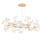 Люстра круглая с белыми лепестками из керамики и прозрачными хрустальными цветками Диаметр 82 см Wintery flovers варинант исполнения - 1 | Loft Concept в Рязани