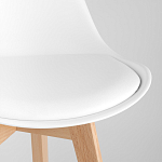 Стул с основой из пластика и мягким сиденьем Arvika White варинант исполнения - 7 | Loft Concept в Рязани