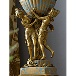 Ваза голубого цвета из фарфора с золотым растительным орнаментом и бронзовыми фигурками женщин Eden Garden porcelain and bronze варинант исполнения - 6 | Loft Concept в Рязани