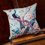 Подушка декоративная с изображением птиц в саду Chinoiserie Garden Two Peacocks Cushion варинант исполнения - 2 | Loft Concept в Рязани