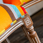 Стул бежевый в разноцветную полоску из натурального бука с изображением птиц и цветов Blooming Birds Colorful Stripes Chair варинант исполнения - 8 | Loft Concept в Рязани