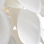 Люстра белая каплевидной формы из цветков лилии White Natural Lines варинант исполнения - 3 | Loft Concept в Рязани