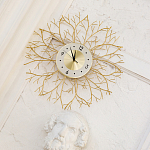 Часы настенные из металла золотые с белым циферблатом Current Time варинант исполнения - 4 | Loft Concept в Рязани