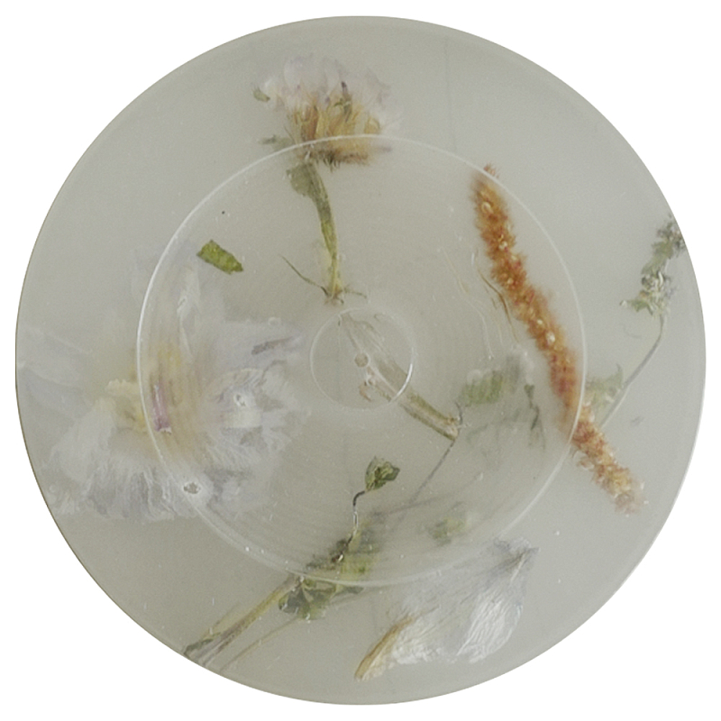 Круглая подставка под благовония из эпоксидной смолы с цветами белая Epoxy Resin Flowers Incense Stand White Белый Круглая подставка под благовония из эпоксидной смолы с цветами белая Epoxy Resin Flowers Incense Stand White Белый в Рязани | Loft Concept