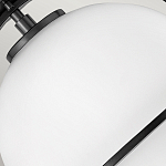 Потолочный светильник с плафоном в форме белого матового шара Hinkley варинант исполнения - 6 | Loft Concept в Рязани