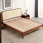 Кровать двуспальная с каркасом из дерева и мягким изголовьем Moon Walnut Bed варинант исполнения - 4 | Loft Concept в Рязани