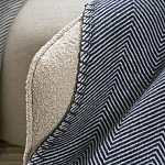 Плед из шерсти мериноса темно-синего цвета 130×180 см Indigo Waves варинант исполнения - 4 | Loft Concept в Рязани