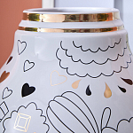 Ваза с декоративными лицами и графическими элементами в виде сердец и символов Faces of Imagination варинант исполнения - 8 | Loft Concept в Рязани