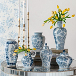 Ваза с крышкой и голубым цветочным рисунком на белом фоне Blue & White Ornament варинант исполнения - 7 | Loft Concept в Рязани