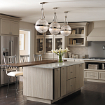 Подвесной светильник с рифленым стеклянным плафоном в форме шара Kichler варинант исполнения - 9 | Loft Concept в Рязани