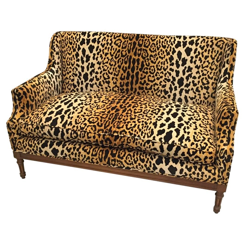 Диван Mid-Century Leopard Print Sofa Мульти Диван Mid-Century Leopard Print Sofa Мульти в Рязани | Loft Concept