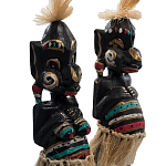 Комплект из 2-х деревянных статуэток Asmat Straw Headdress Statuettes Black Colorful Tattoo варинант исполнения - 3 | Loft Concept в Рязани
